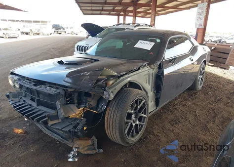 2016 Dodge Challenger R/T Shaker z USA, uszkodzony, nr VIN 2C3CDZBT1GH164705